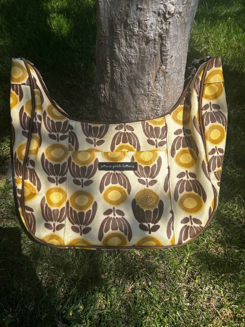Diaper bag - Picture 2 of 4